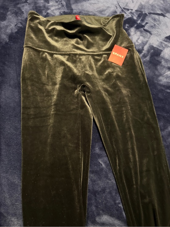 SPANX Pants - Spanx womens Velvet Leggings in Black